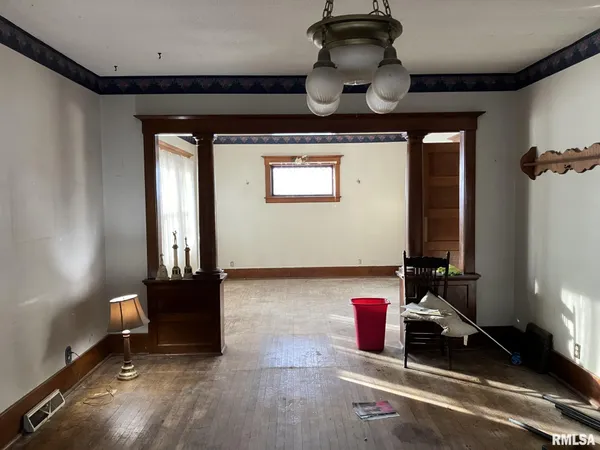 $125,000 | 406 South A Street, Monmouth, IL 61462
