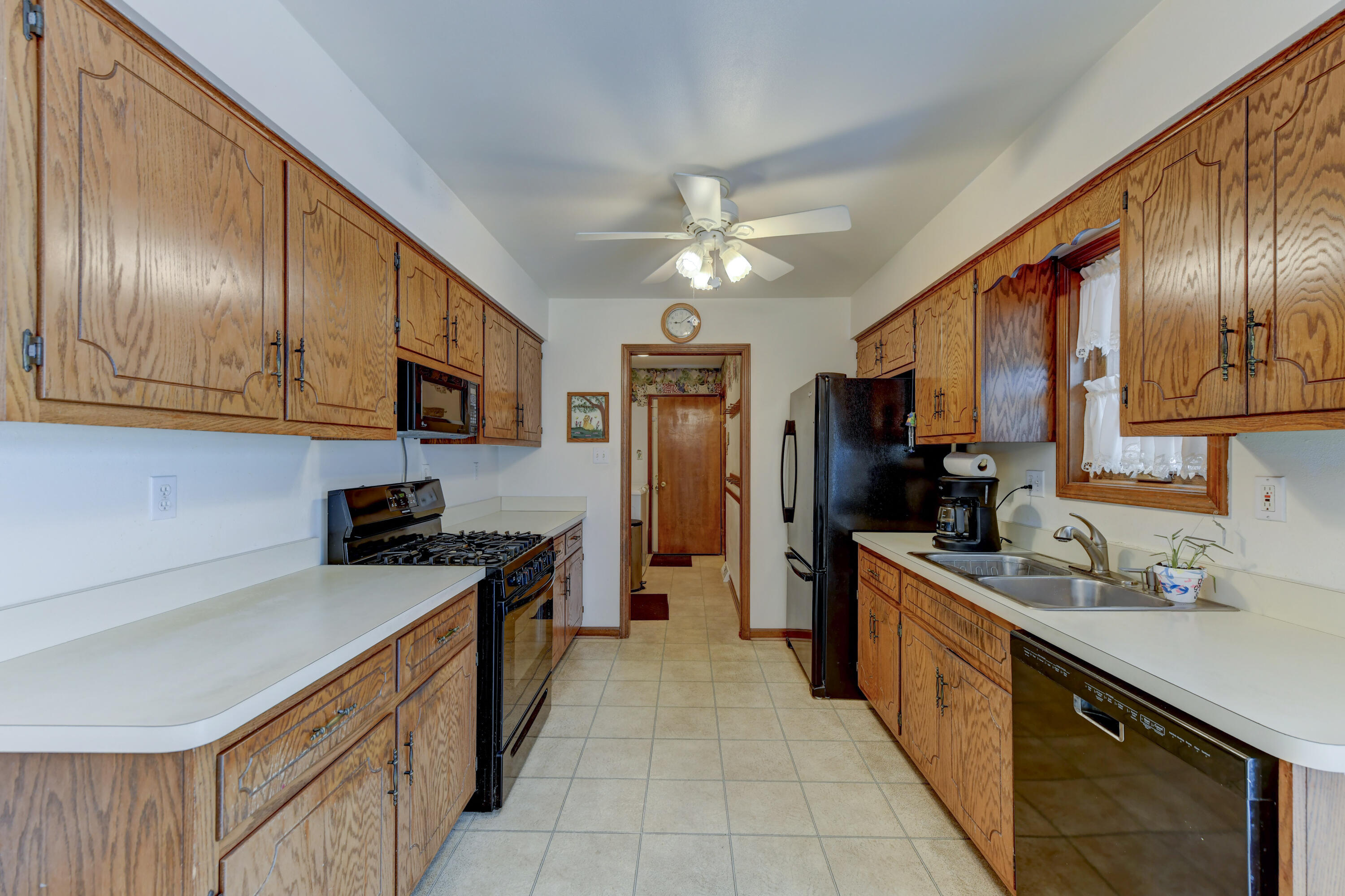 2545 Fossil Stone Road Dyer, IN 46311 - Photo 6 of 25 3000x2000