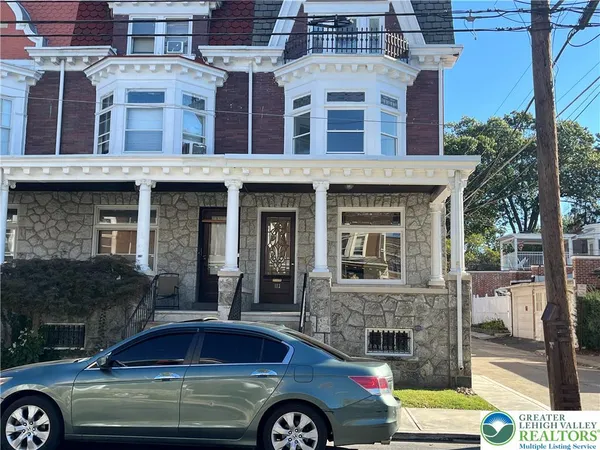 $1,220 | 113 North West Street, Unit 2, Allentown, PA 18102