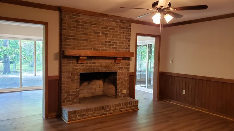 150 Falcon Court Hodges, SC 29653 - Photo 19 of 30