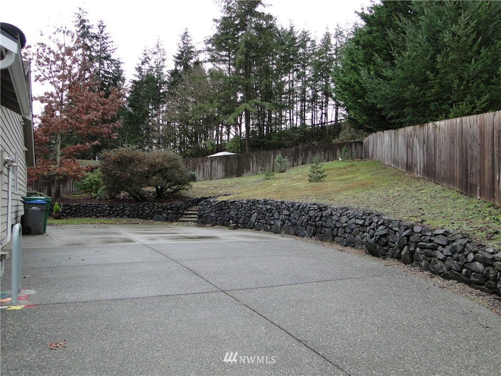 5311 Harbor Ridge Bremerton, WA 98312 - Photo 3 of 24 Gallery Image 3