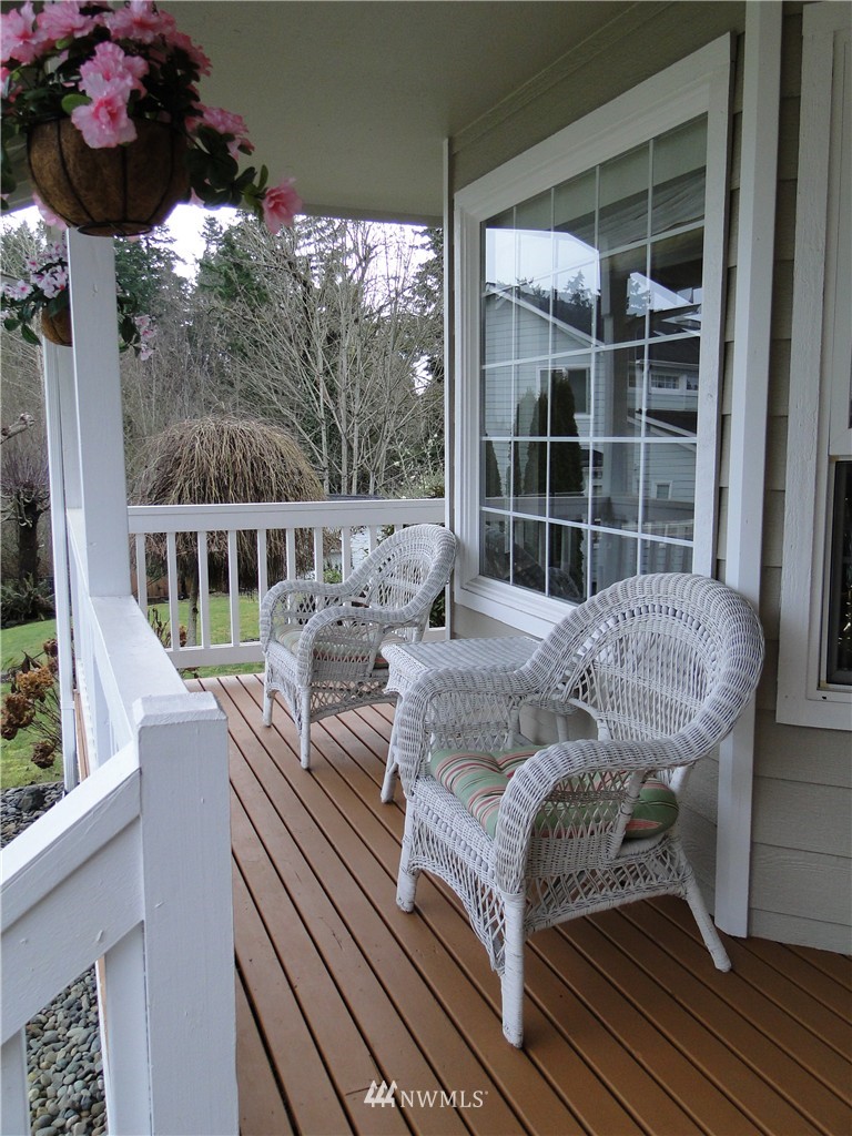 5311 Harbor Ridge Bremerton, WA 98312 - Photo 4 of 24 Gallery Image 4