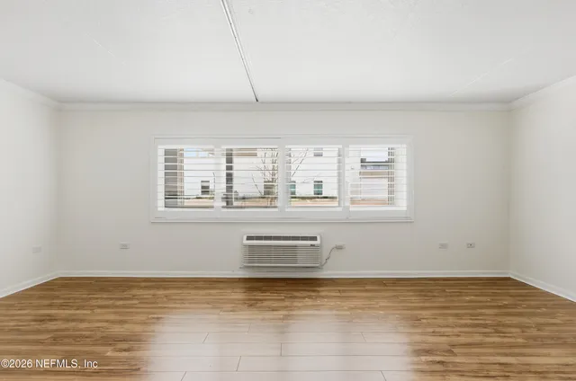 $275,000 | 222 14th Avenue North, Unit 109, Jacksonville Beach, FL 32250