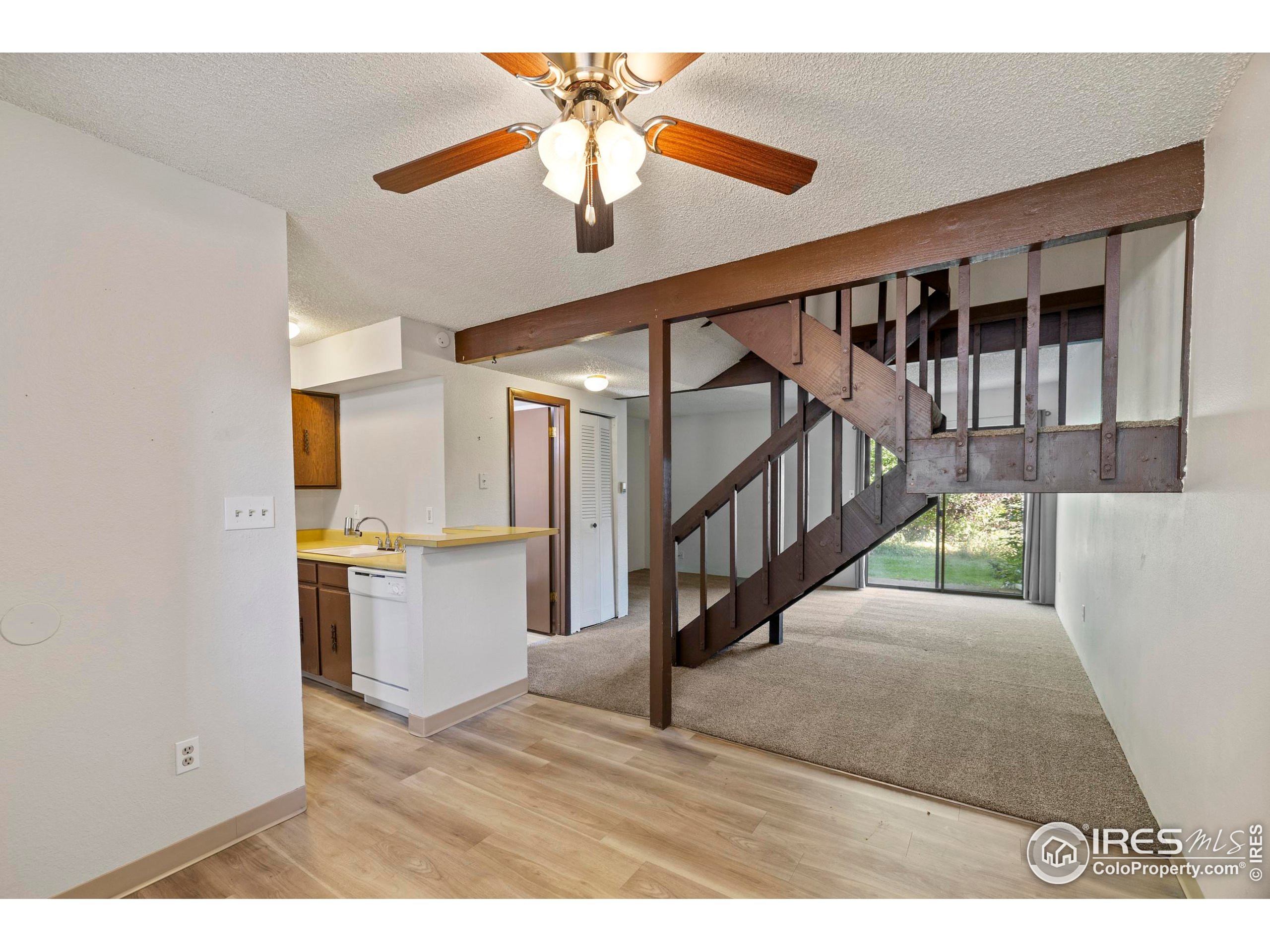 1705 Heatheridge Road, Unit 104 Fort Collins, CO 80526 - Photo 6 of 28