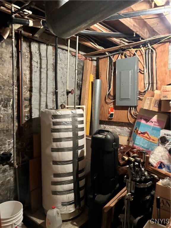 6599 Lakeshore Road Cicero, NY 13039 - Photo 26 of 29 WATER HEATER/ELECTRIC SERVICE