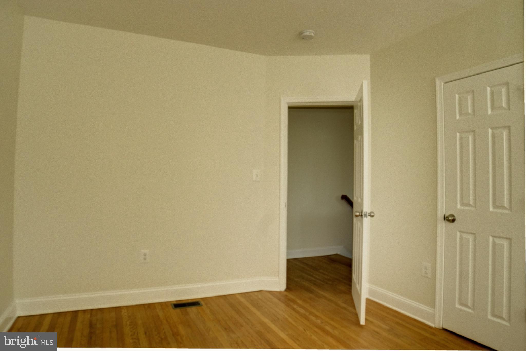 4269 Sheldon Avenue Baltimore, MD 21206 - Photo 13 of 29