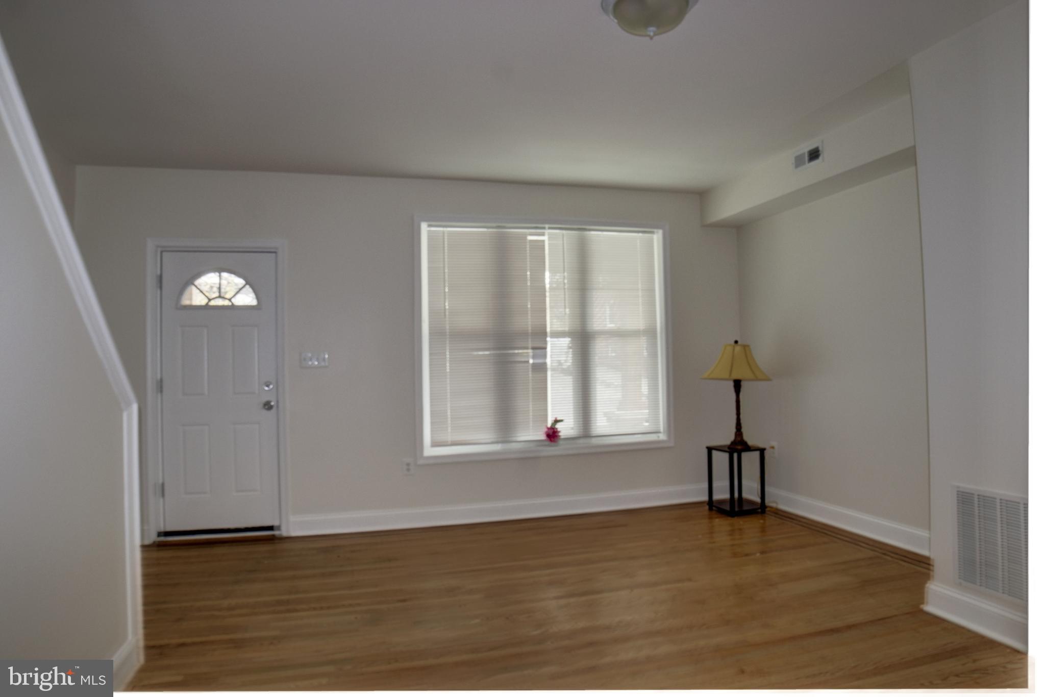 4269 Sheldon Avenue Baltimore, MD 21206 - Photo 5 of 29