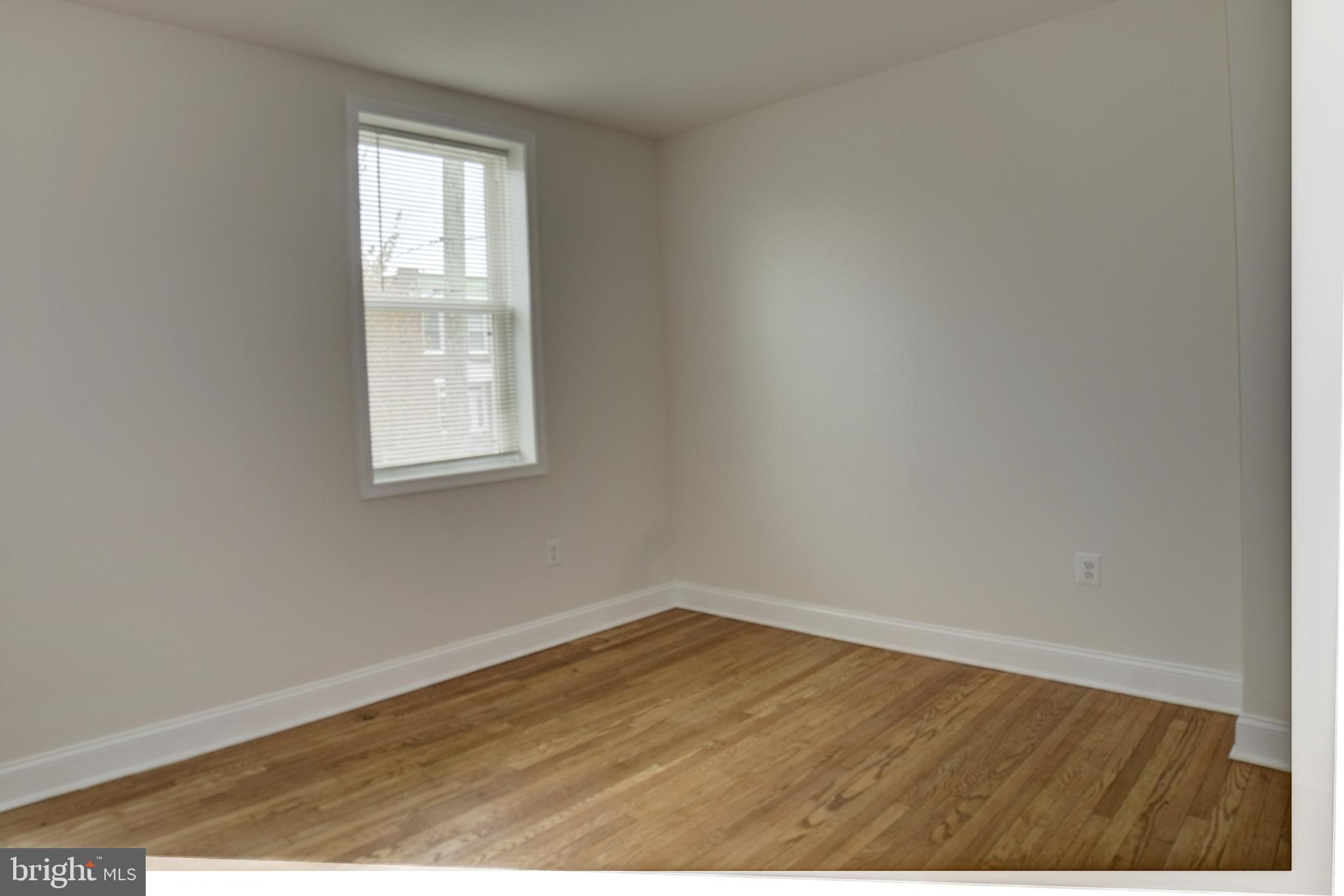 4269 Sheldon Avenue Baltimore, MD 21206 - Photo 9 of 29