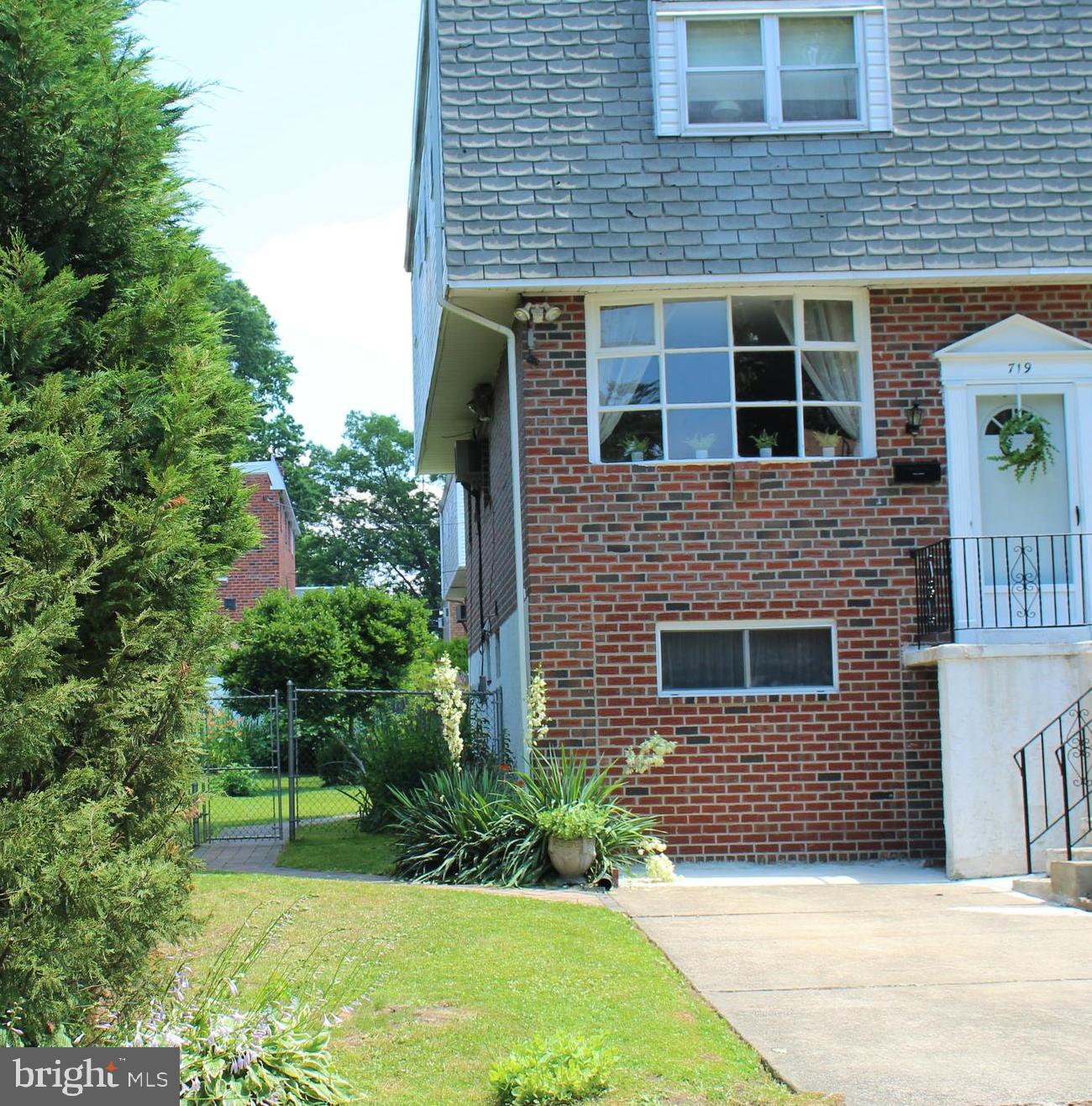 719 Dean Street Ridley Park, PA 19078 - Photo 1 of 25 Gallery Image 1