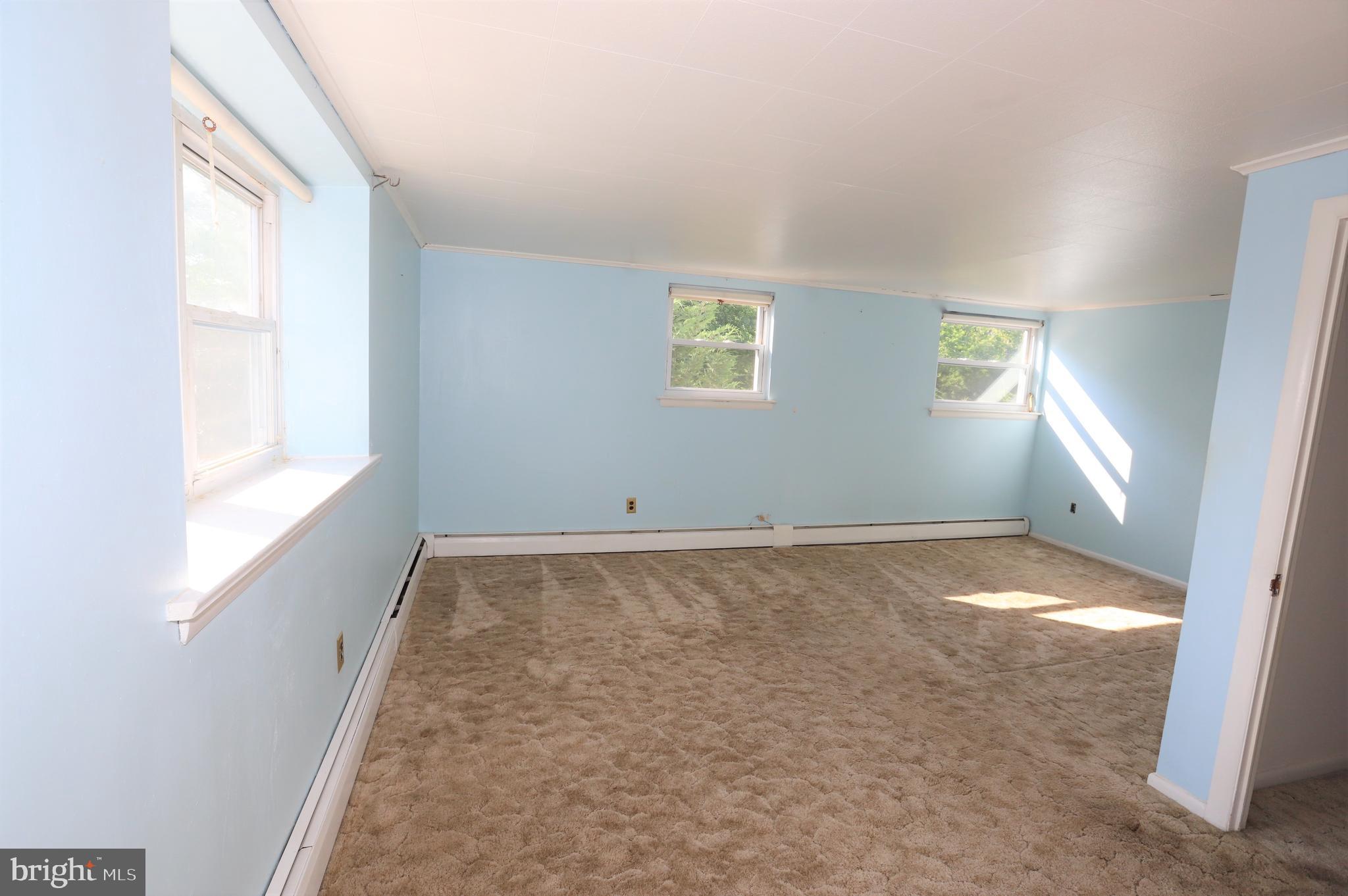 719 Dean Street Ridley Park, PA 19078 - Photo 18 of 25 Gallery Image 18