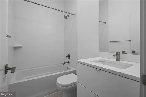 $1,100,000 | 1541 6th Street Northwest, Unit 1, Washington, DC 20001