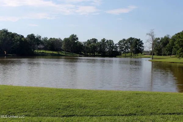 $44,900 | 0 Drake Landing, Raymond, MS 39154