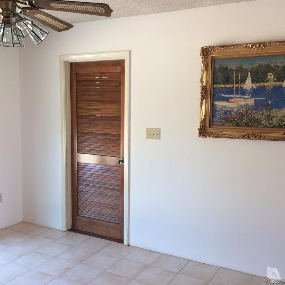 22813 Clover Spring Place Tehachapi, CA 93561 - Photo 12 of 20 a view of front door