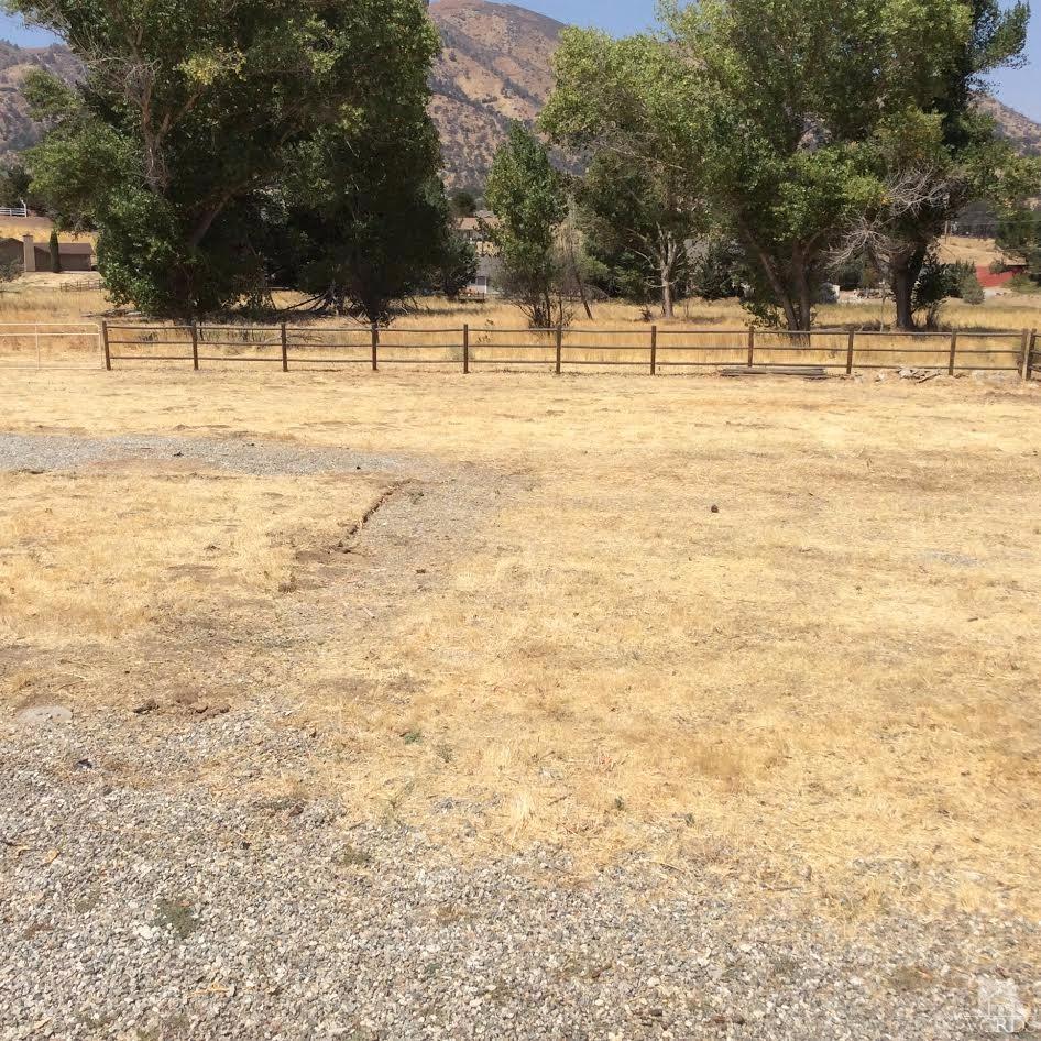 22813 Clover Spring Place Tehachapi, CA 93561 - Photo 16 of 20