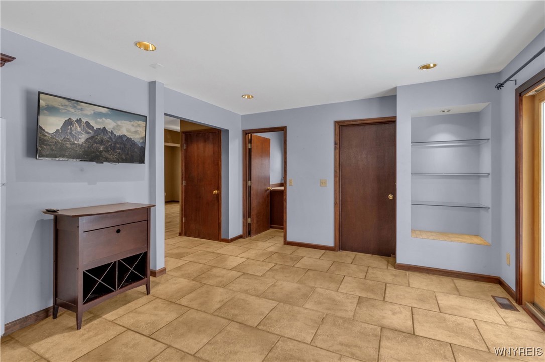 219 Stahl Road Amherst, NY 14068 - Photo 19 of 50