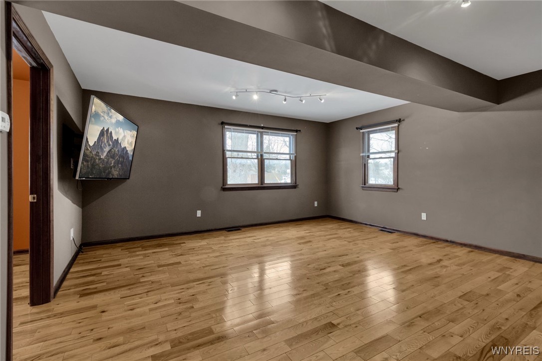 219 Stahl Road Amherst, NY 14068 - Photo 6 of 50