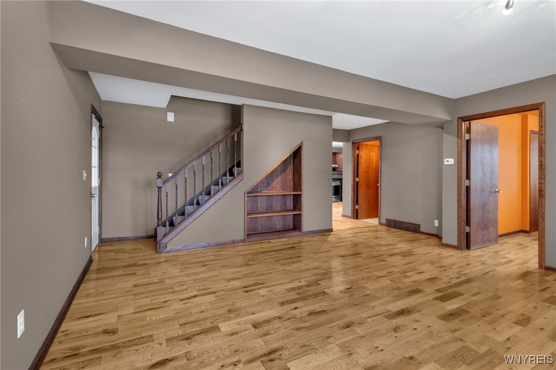 219 Stahl Road Amherst, NY 14068 - Photo 8 of 50