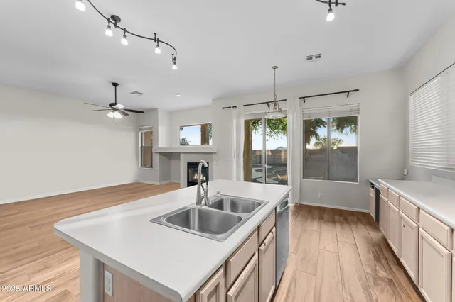 $734,000 | 25830 North 40th Place, Phoenix, AZ 85050