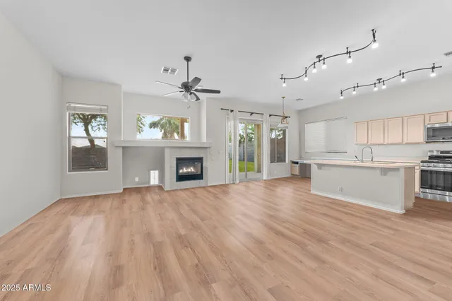 $734,000 | 25830 North 40th Place, Phoenix, AZ 85050