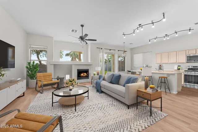 $734,000 | 25830 North 40th Place, Phoenix, AZ 85050