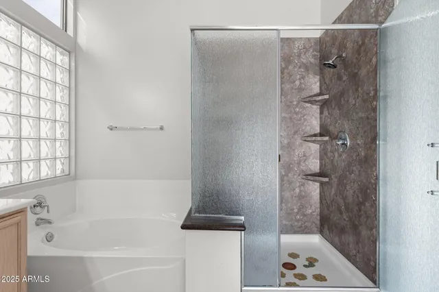 $734,000 | 25830 North 40th Place, Phoenix, AZ 85050