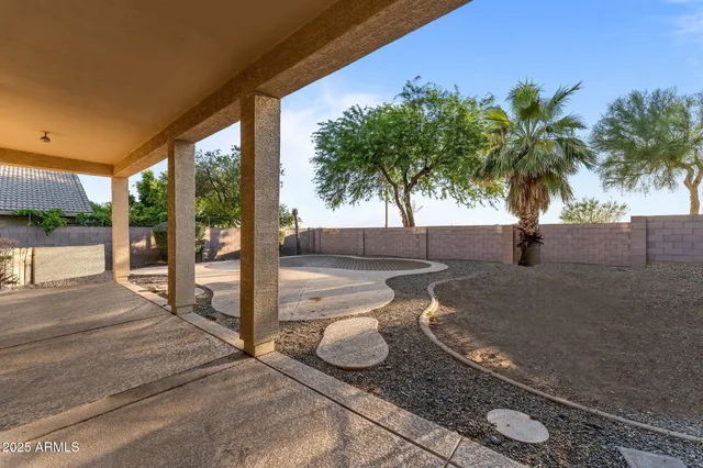 $734,000 | 25830 North 40th Place, Phoenix, AZ 85050