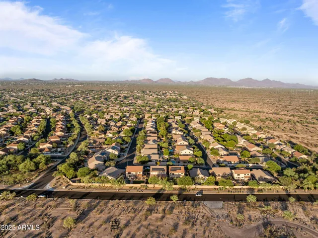$734,000 | 25830 North 40th Place, Phoenix, AZ 85050