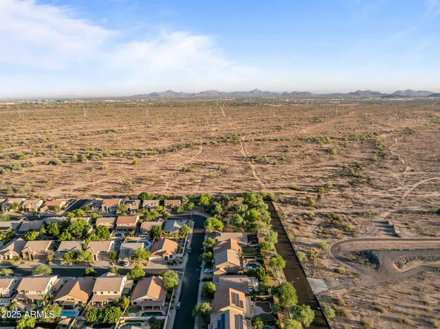 $734,000 | 25830 North 40th Place, Phoenix, AZ 85050