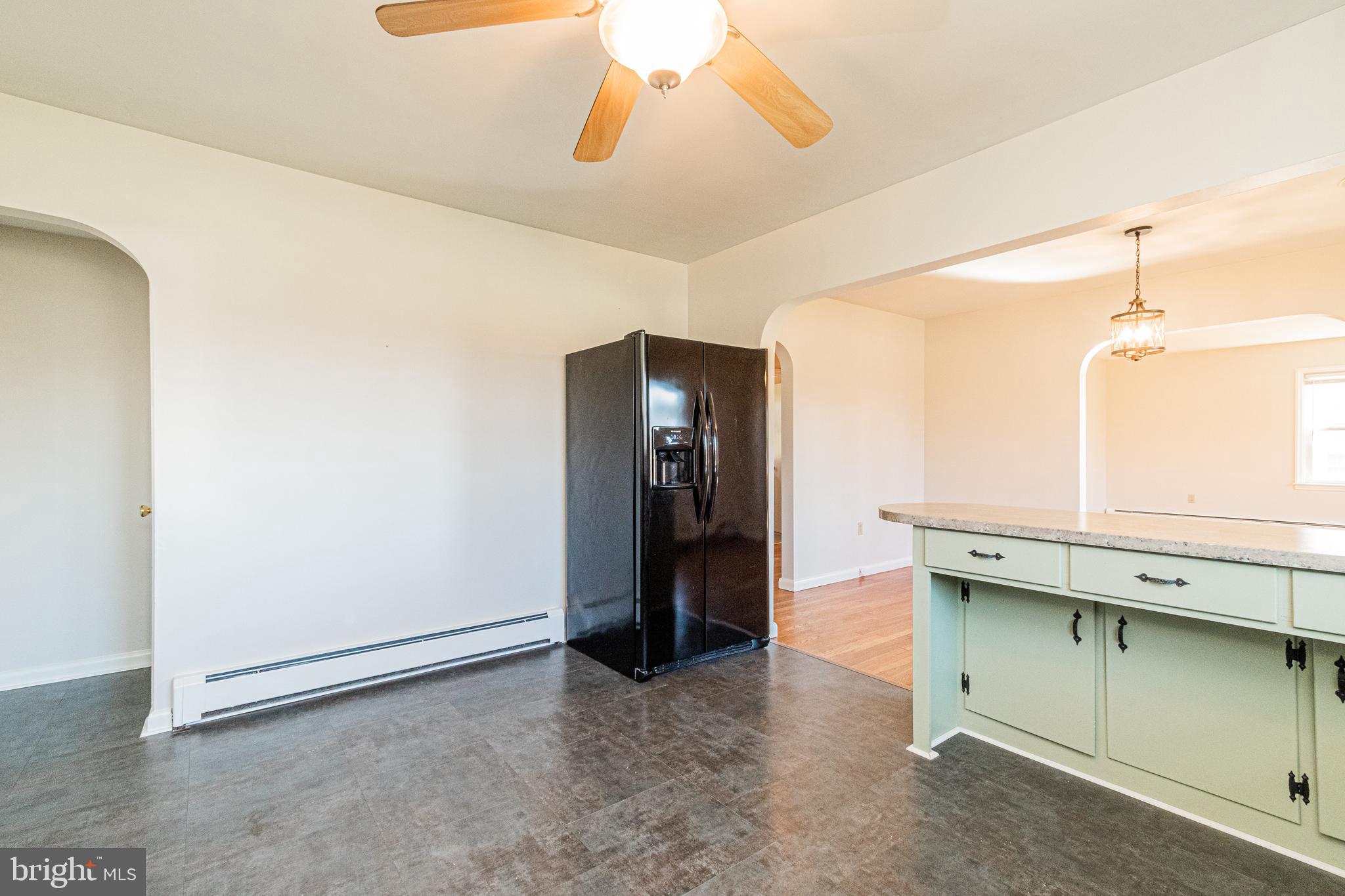 4317 Hampshire Road Hampstead, MD 21074 - Photo 13 of 34