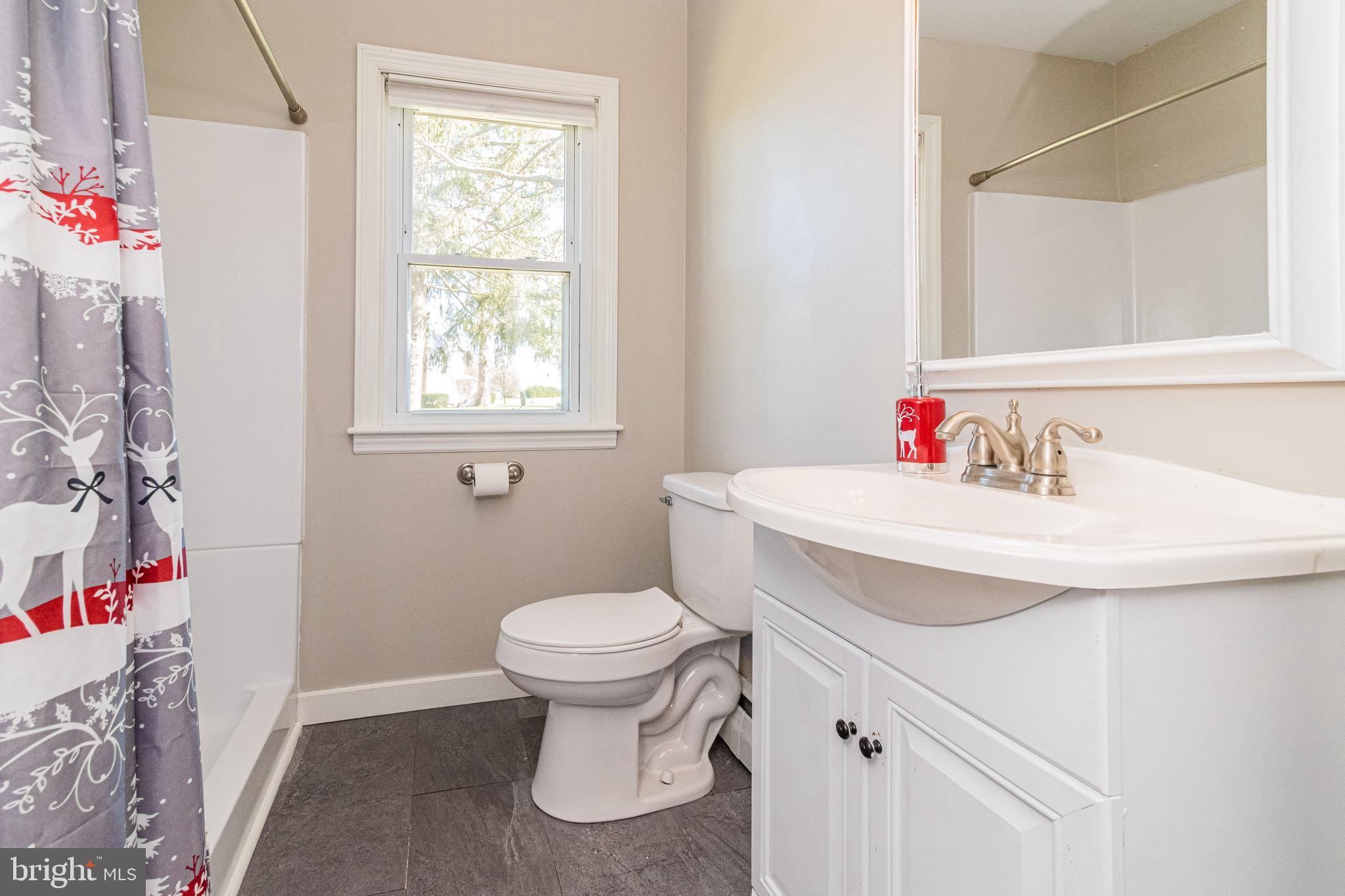 4317 Hampshire Road Hampstead, MD 21074 - Photo 20 of 34