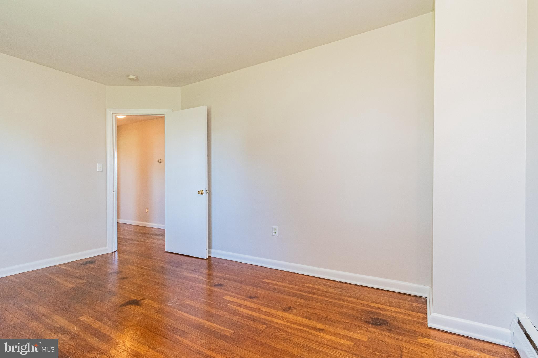 4317 Hampshire Road Hampstead, MD 21074 - Photo 26 of 34