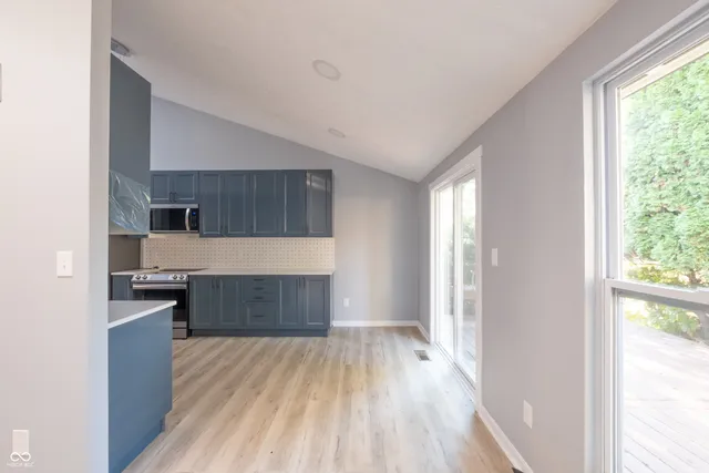 $369,900 | 9362 Helmsdale Drive, Indianapolis, IN 46256