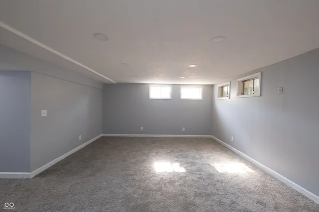 $369,900 | 9362 Helmsdale Drive, Indianapolis, IN 46256