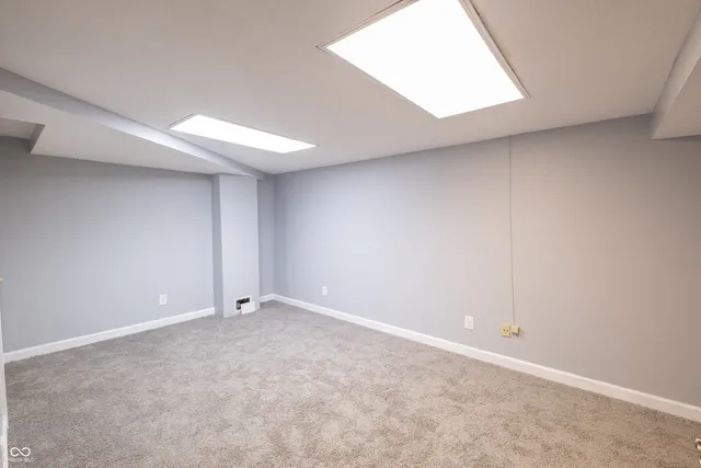 $369,900 | 9362 Helmsdale Drive, Indianapolis, IN 46256