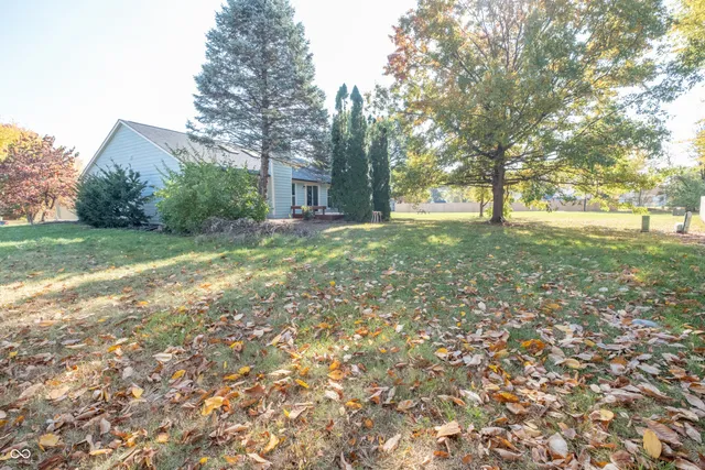 $369,900 | 9362 Helmsdale Drive, Indianapolis, IN 46256