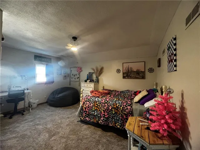 $585,000 | 2511 Northeast County Road 13514, Adrian, MO 64720