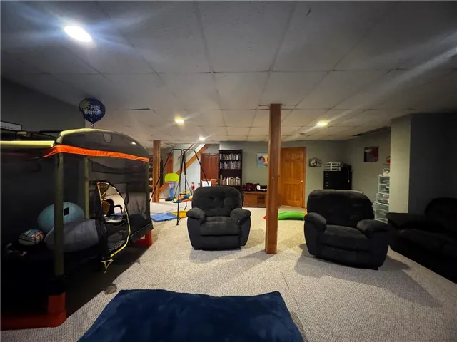 $585,000 | 2511 Northeast County Road 13514, Adrian, MO 64720