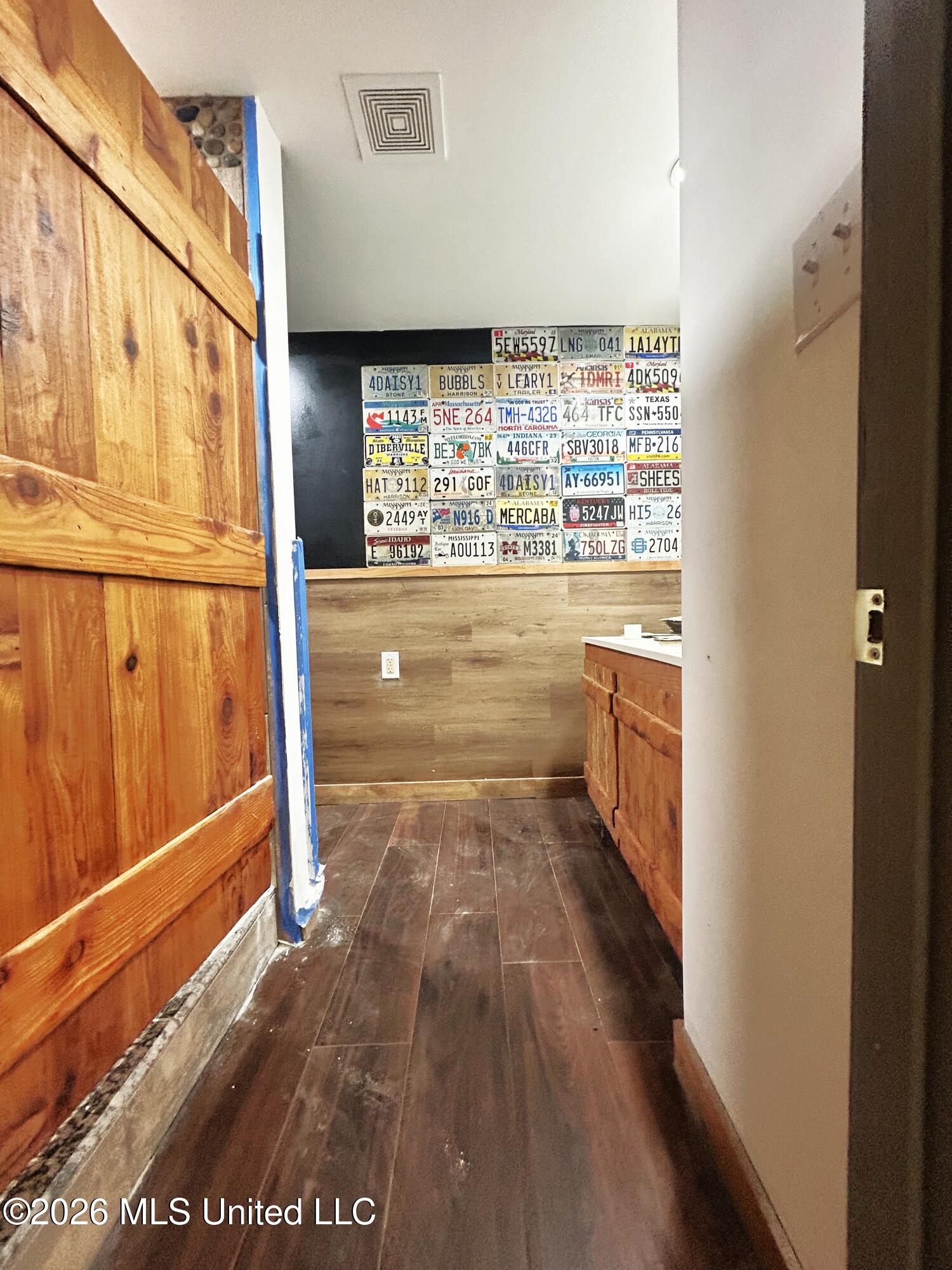 18144 Shaw Road Saucier, MS 39574 - Photo 21 of 26 bathshop3