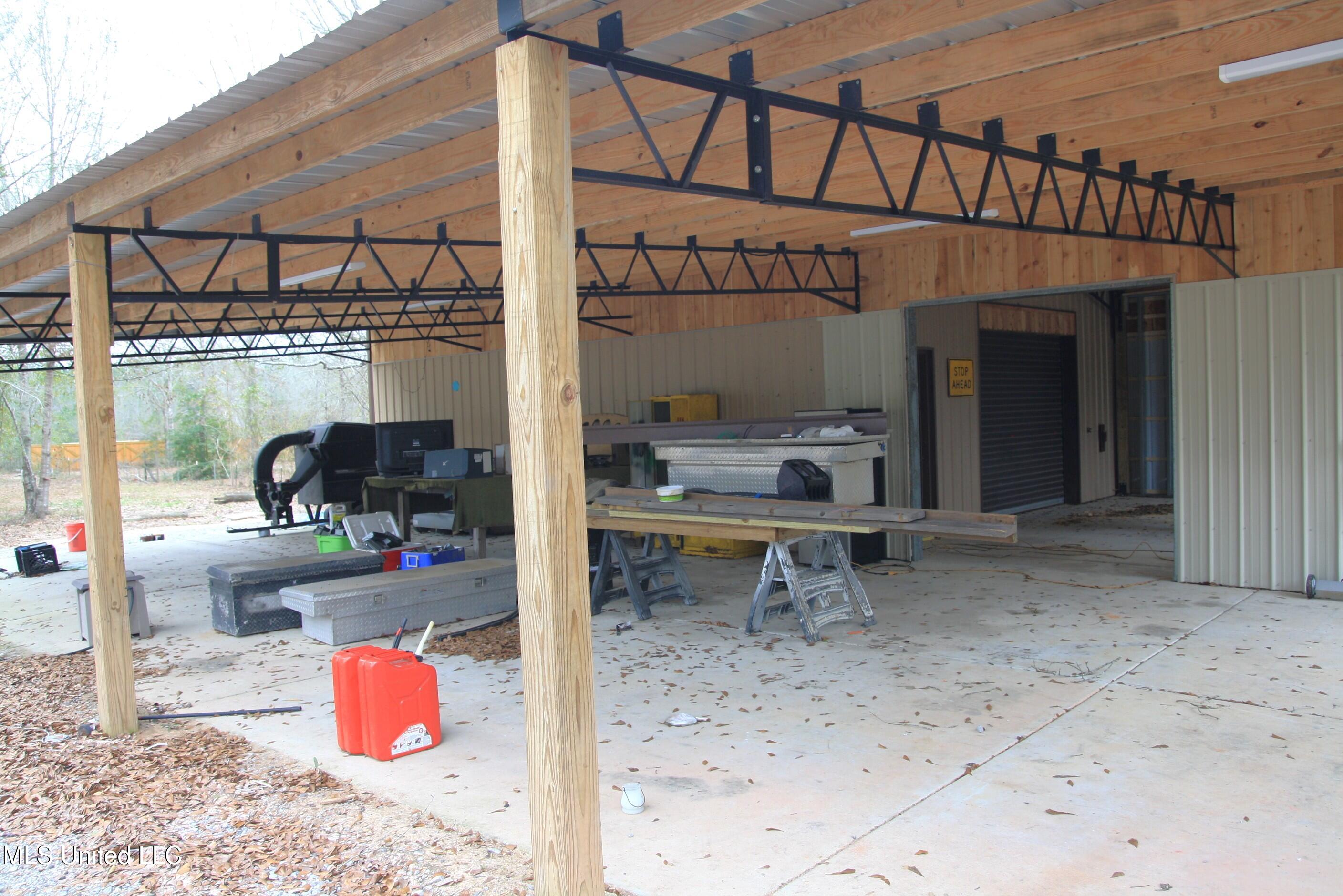 18144 Shaw Road Saucier, MS 39574 - Photo 7 of 15 Shop 1