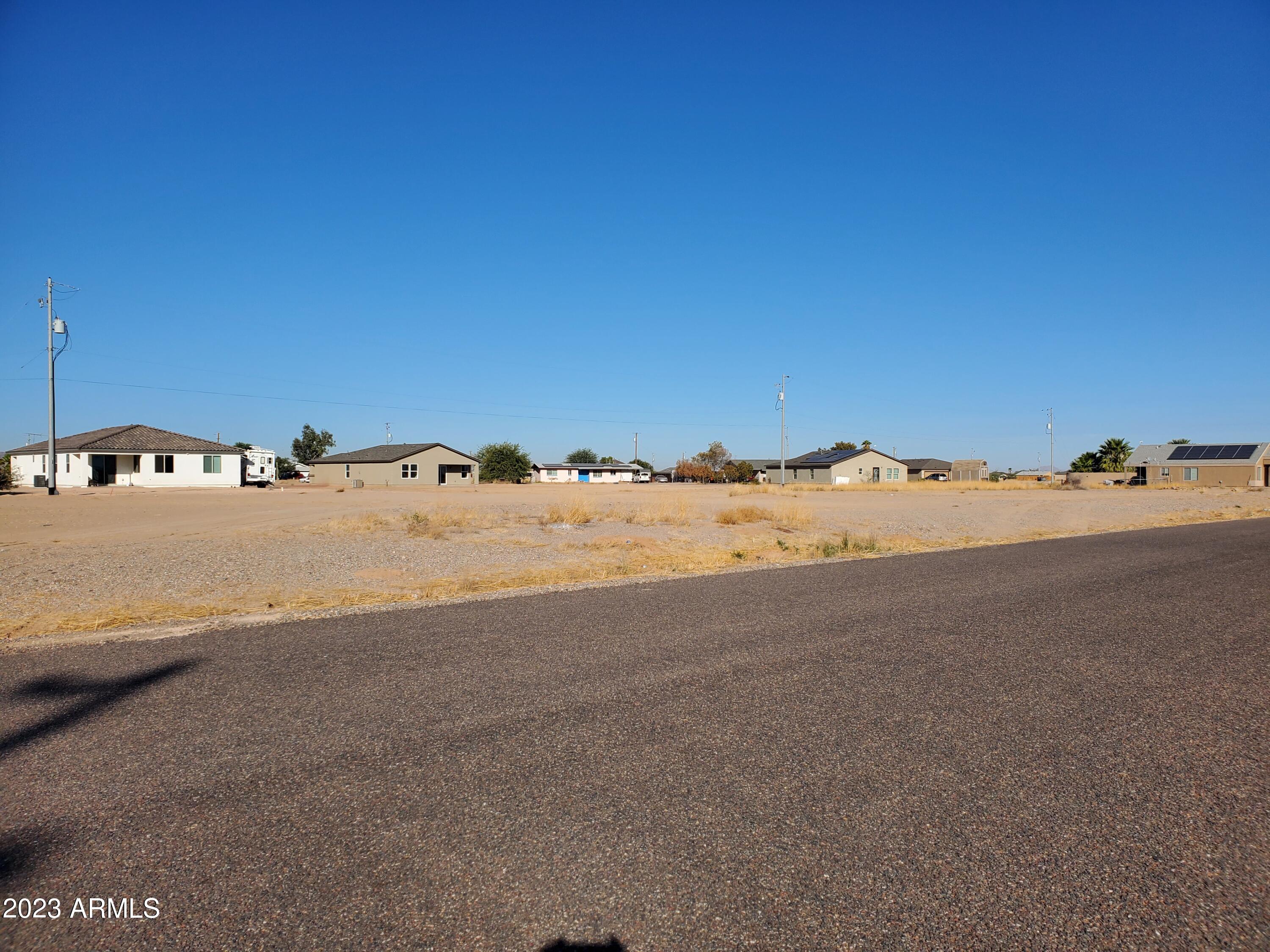 3520 North Maya Road, Unit 10 Eloy, AZ 85131 - Photo 3 of 11 2023-11-03 09.12.03