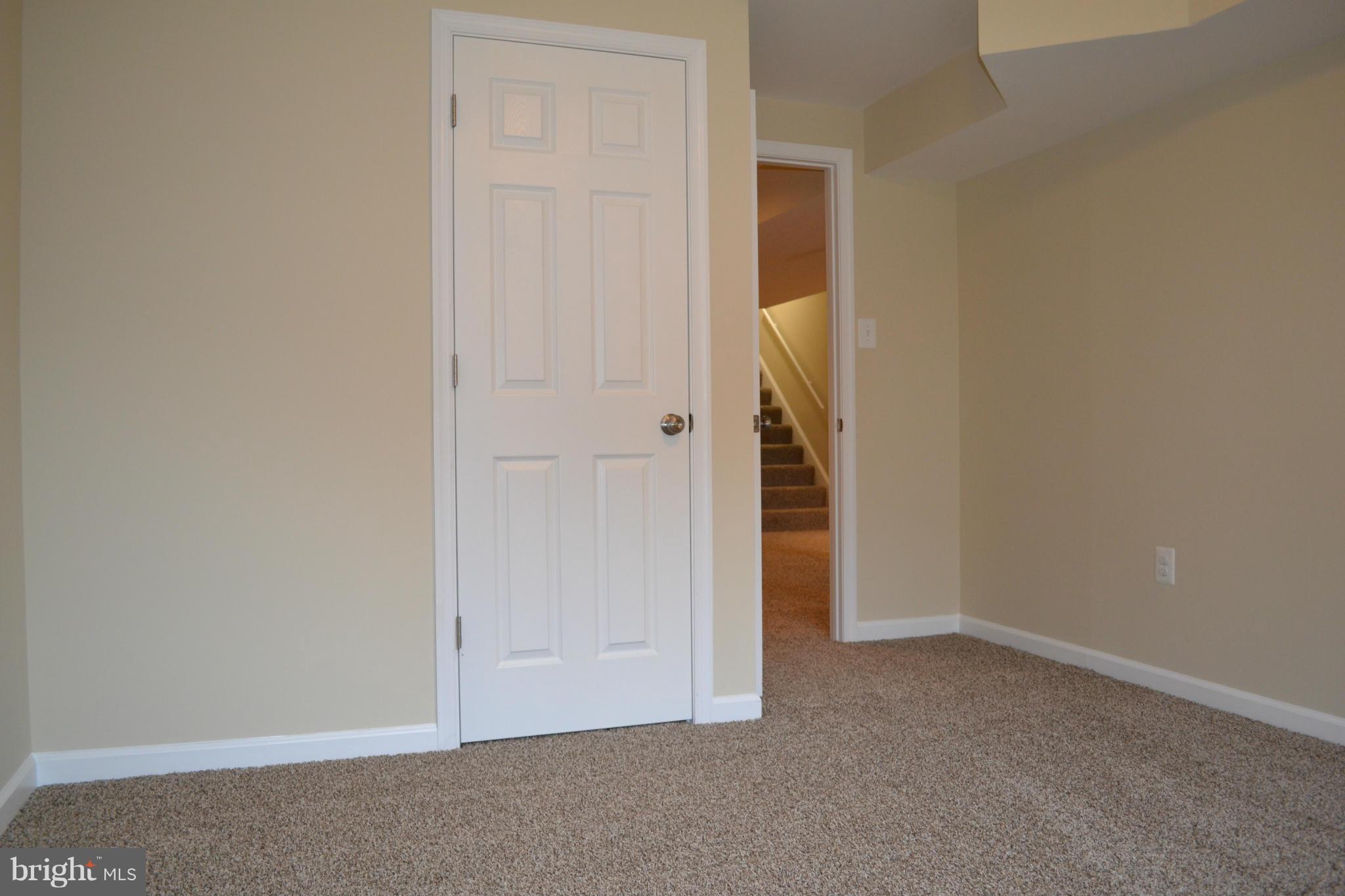 16208 Dorset Road Laurel, MD 20707 - Photo 21 of 30 Bedroom