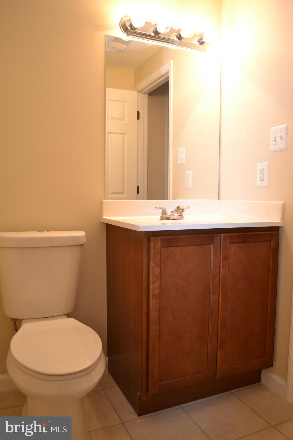 16208 Dorset Road Laurel, MD 20707 - Photo 22 of 30 Bath