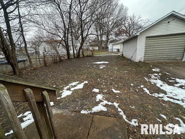 2305 Northeast Monroe Street, Unit B Peoria, IL 61603 - Photo 9 of 9
