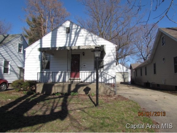 2646 South 7th Street Springfield, IL 62703 - Photo 1 of 9