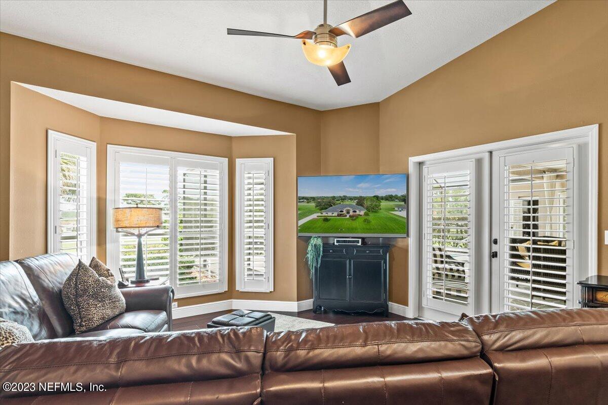 1289 North Cherry Pop Drive Hernando, FL 34442 - Photo 34 of 99 36-Family Room