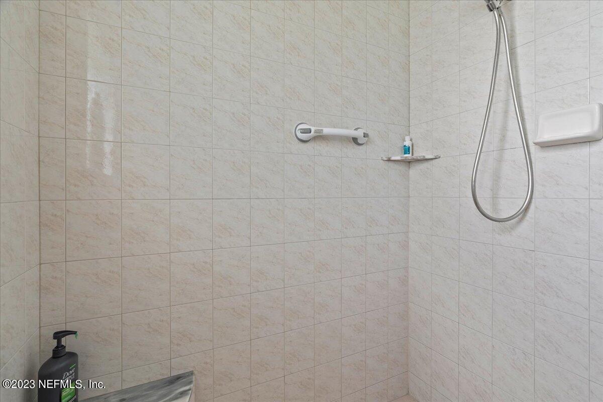 1289 North Cherry Pop Drive Hernando, FL 34442 - Photo 46 of 99 48-Master Bathroom