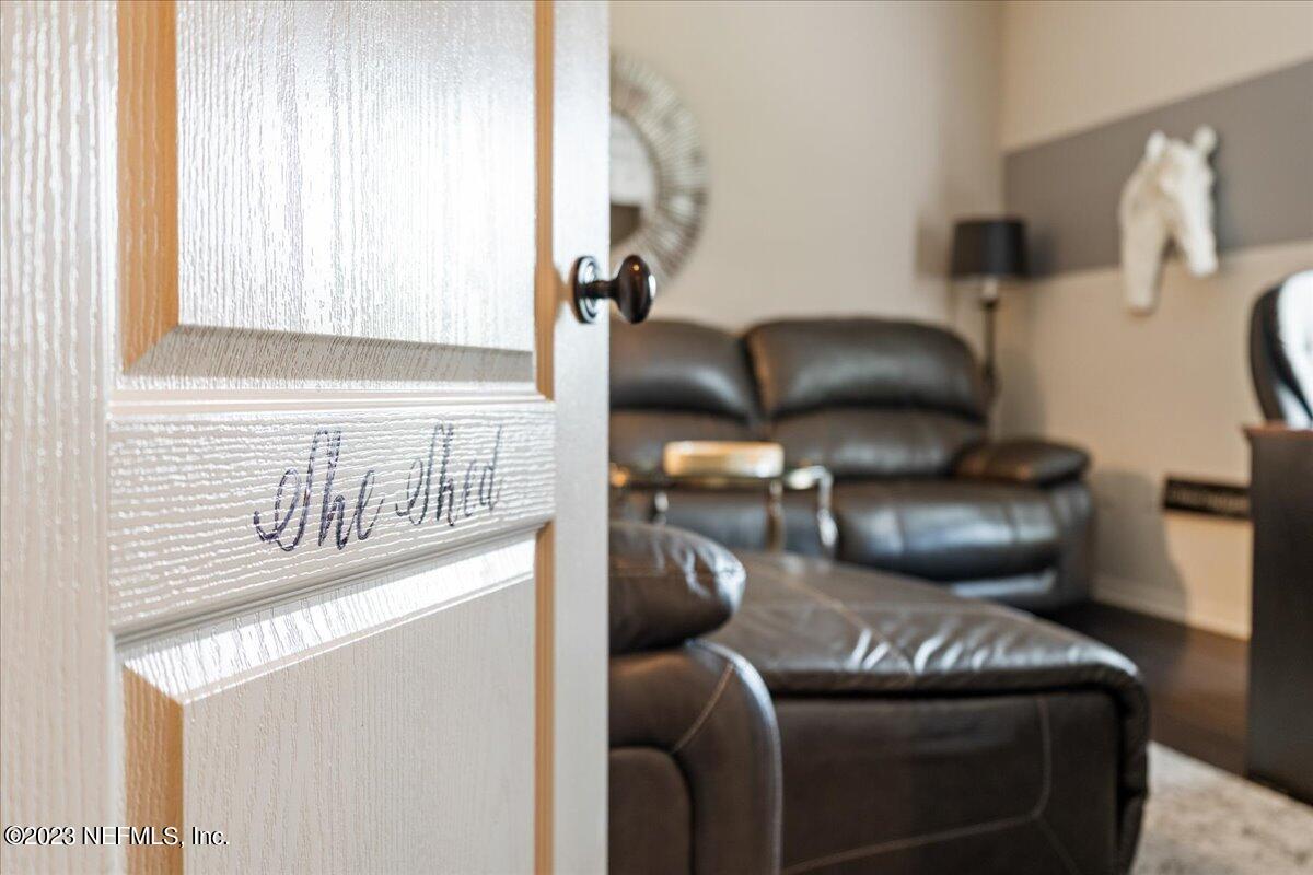 1289 North Cherry Pop Drive Hernando, FL 34442 - Photo 53 of 99 a utility room with furniture and a window