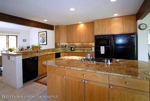 379 Maple Ridge Lane Snowmass Village, CO 81615 - Photo 6 of 19 379 MapleRidge_09 kitchen