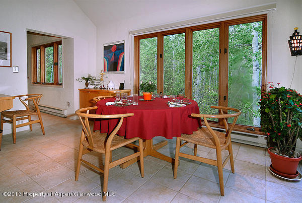 379 Maple Ridge Lane Snowmass Village, CO 81615 - Photo 8 of 19 379 MapleRidge_11 breakfast nook