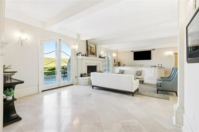 $1,790,000 | 5909 Cleveland Place, Metairie, LA 70003